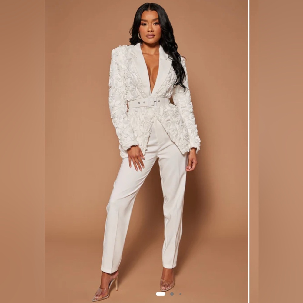 Elegant White Women's Jumpsuit
